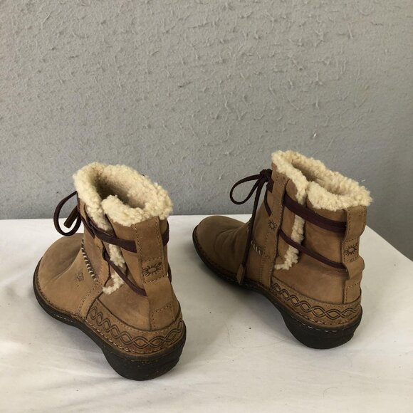 UGG Australia Boots Womens Size 6 Brown Sheepskin Lined Leather Lace Up SN 5135 - Picture 5 of 16